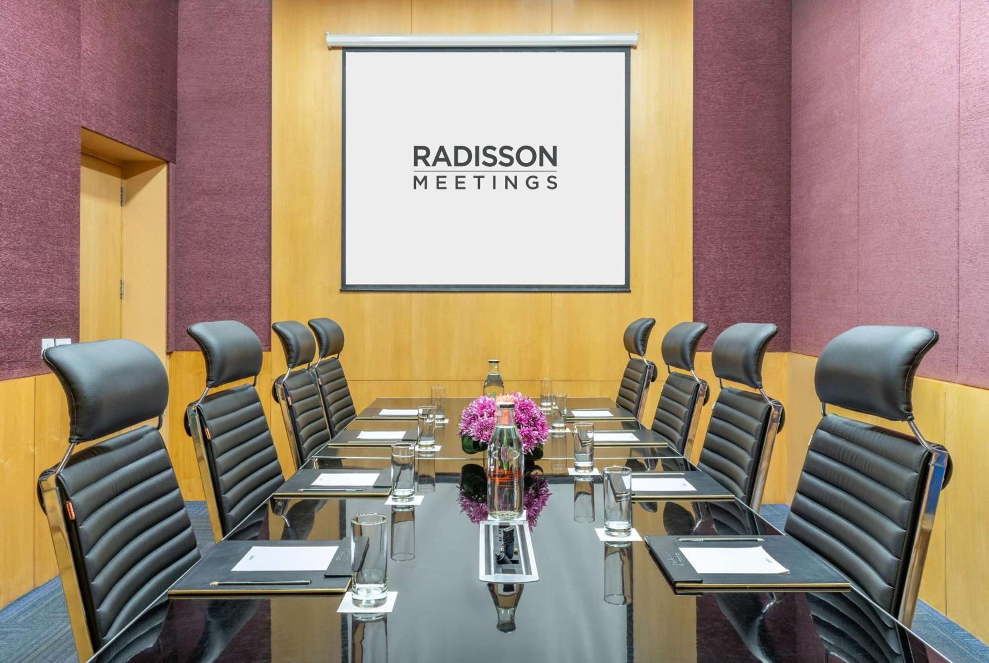 Radisson Gurugram Sohna Road City Center Gurgaon Luaran gambar