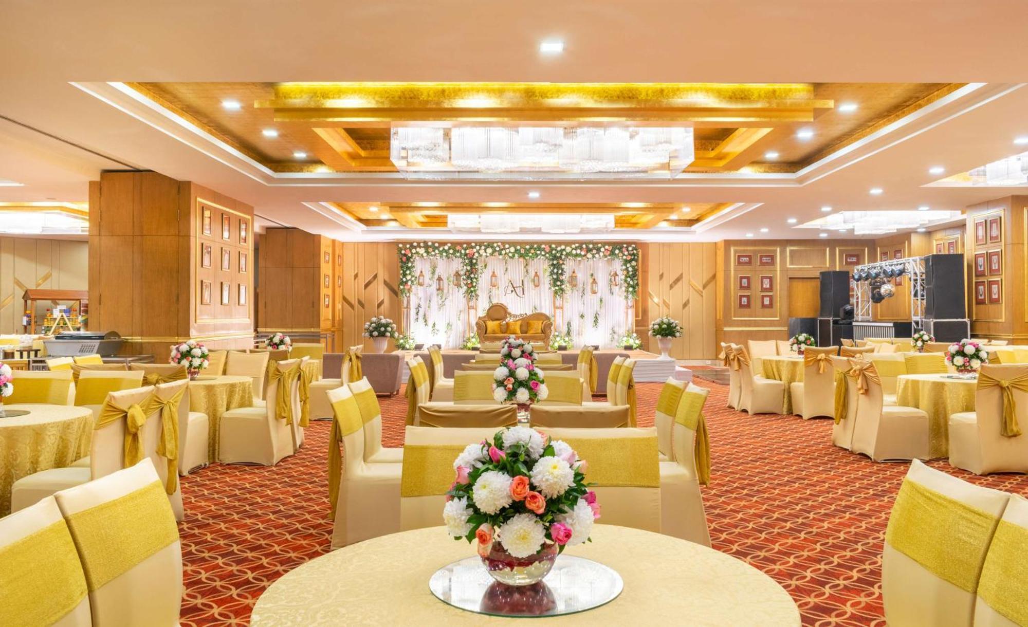 Radisson Gurugram Sohna Road City Center Gurgaon Luaran gambar