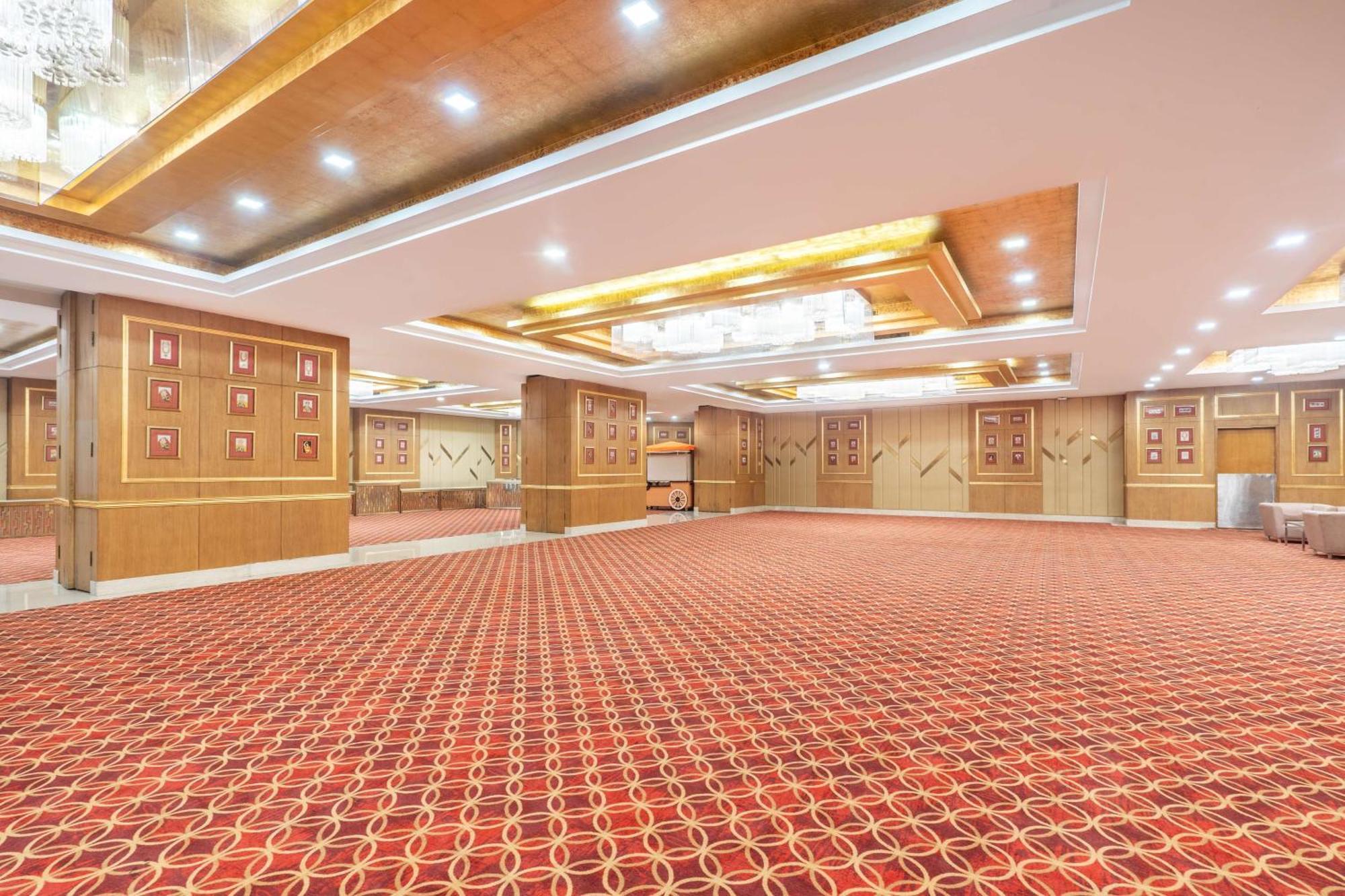 Radisson Gurugram Sohna Road City Center Gurgaon Luaran gambar