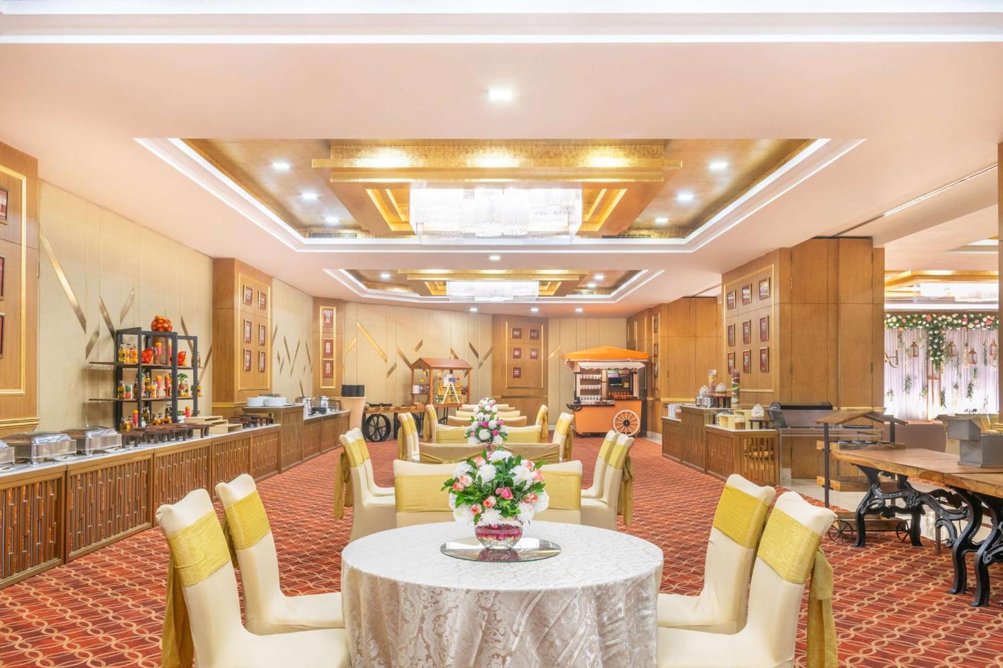 Radisson Gurugram Sohna Road City Center Gurgaon Luaran gambar