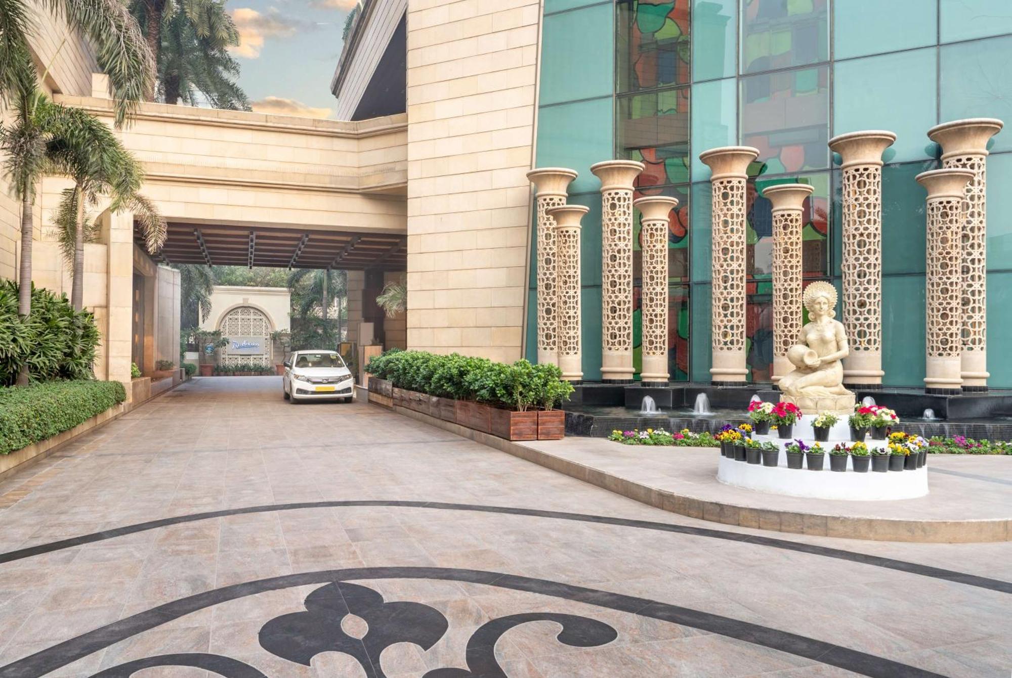 Radisson Gurugram Sohna Road City Center Gurgaon Luaran gambar