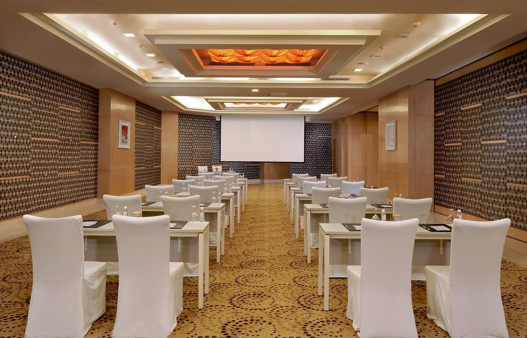 Radisson Gurugram Sohna Road City Center Gurgaon Luaran gambar