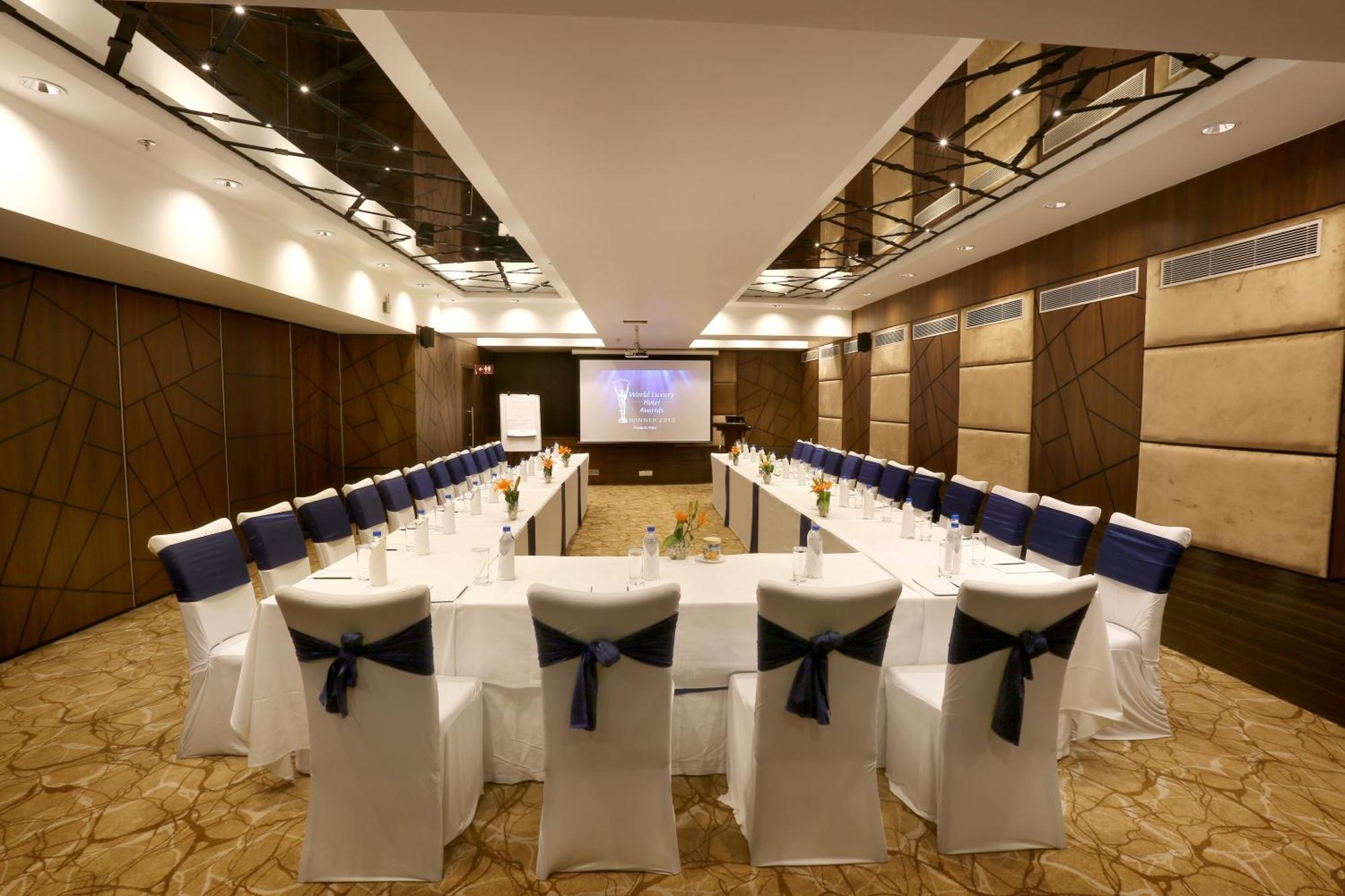 Radisson Gurugram Sohna Road City Center Gurgaon Luaran gambar