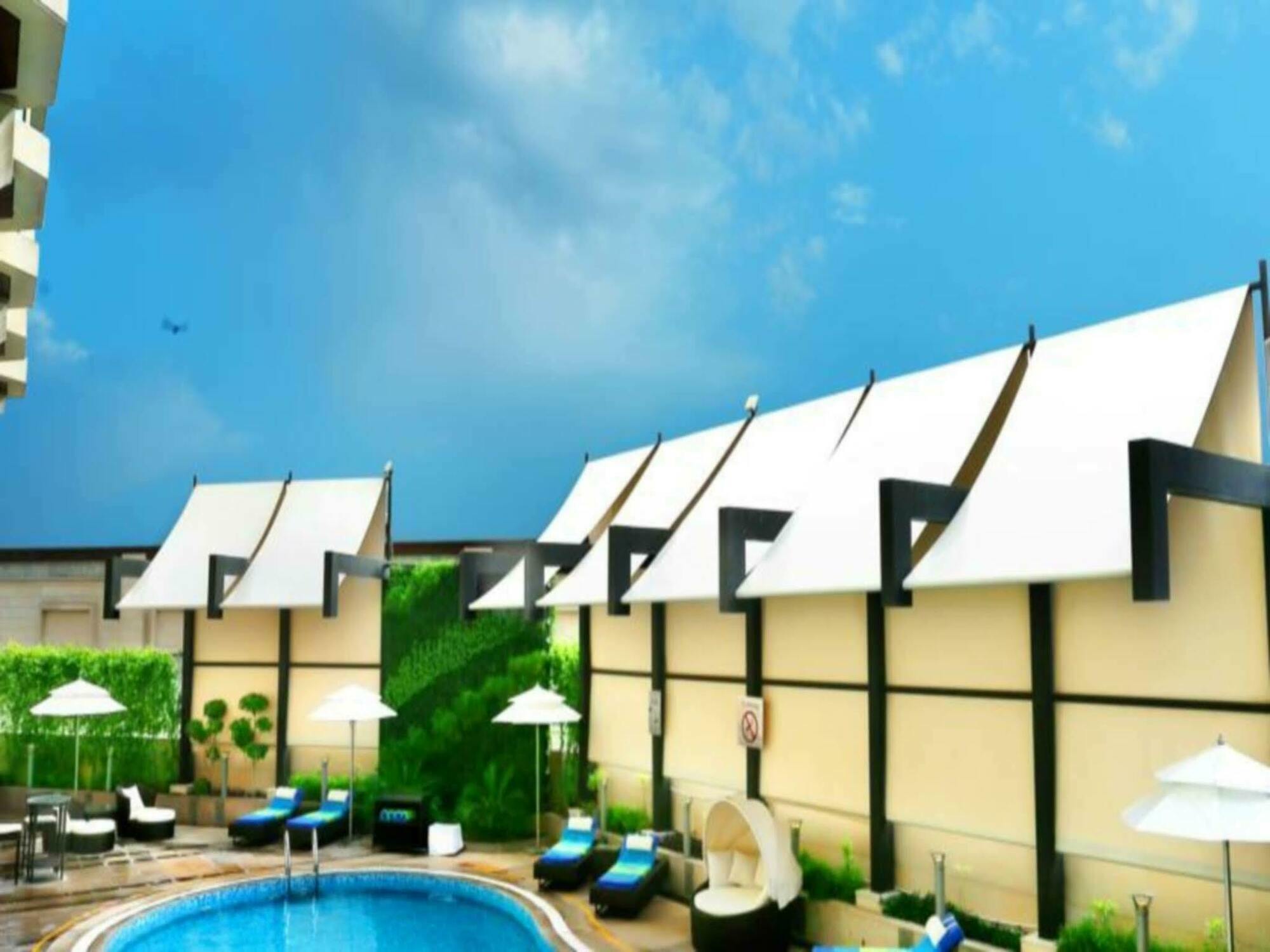 Radisson Gurugram Sohna Road City Center Gurgaon Luaran gambar